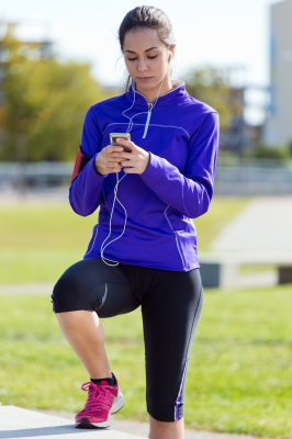 The Actual Benefits of Running with Music