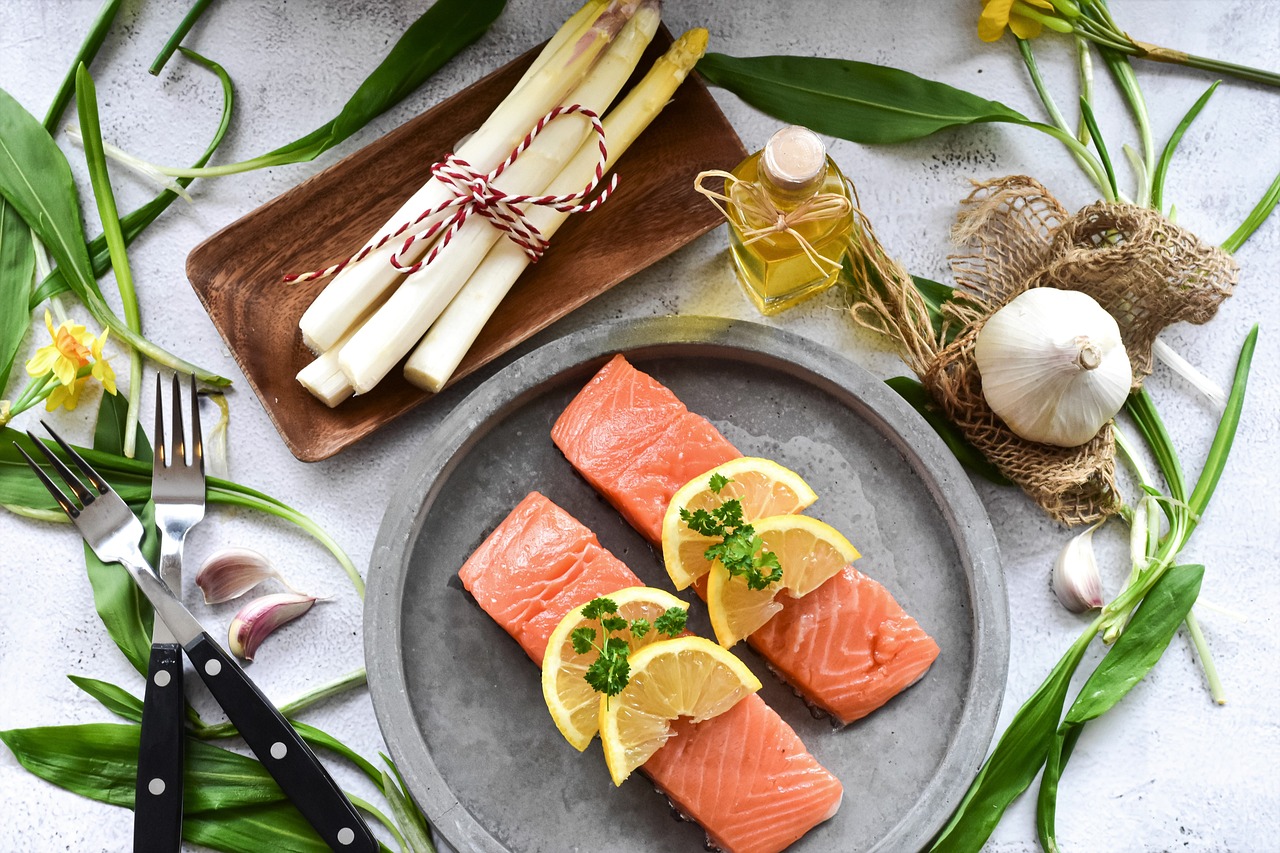 Healthy Baked Lemon Salmon and Potatoes