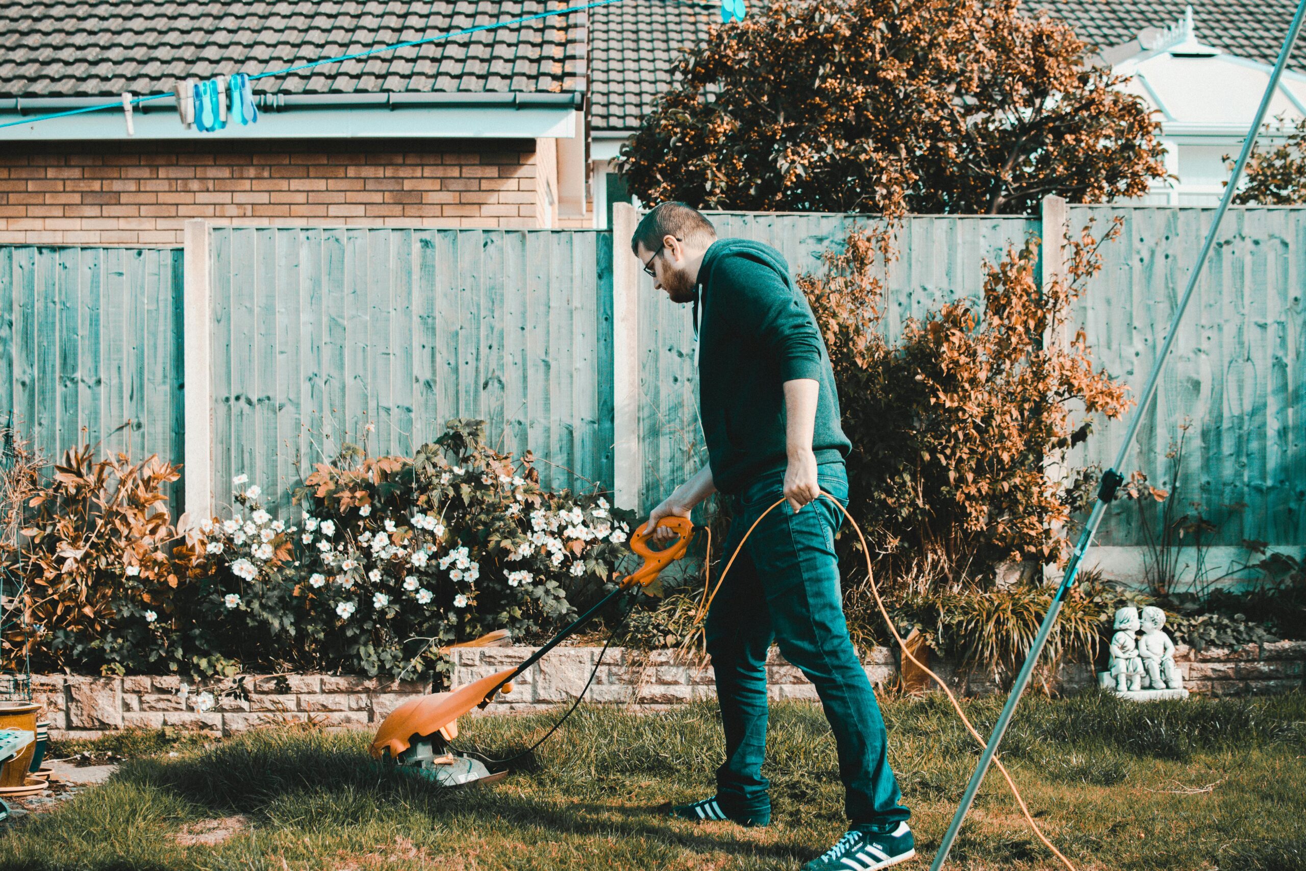 Turn Chores into a Workout: Cleaning Hacks to Burn Calories