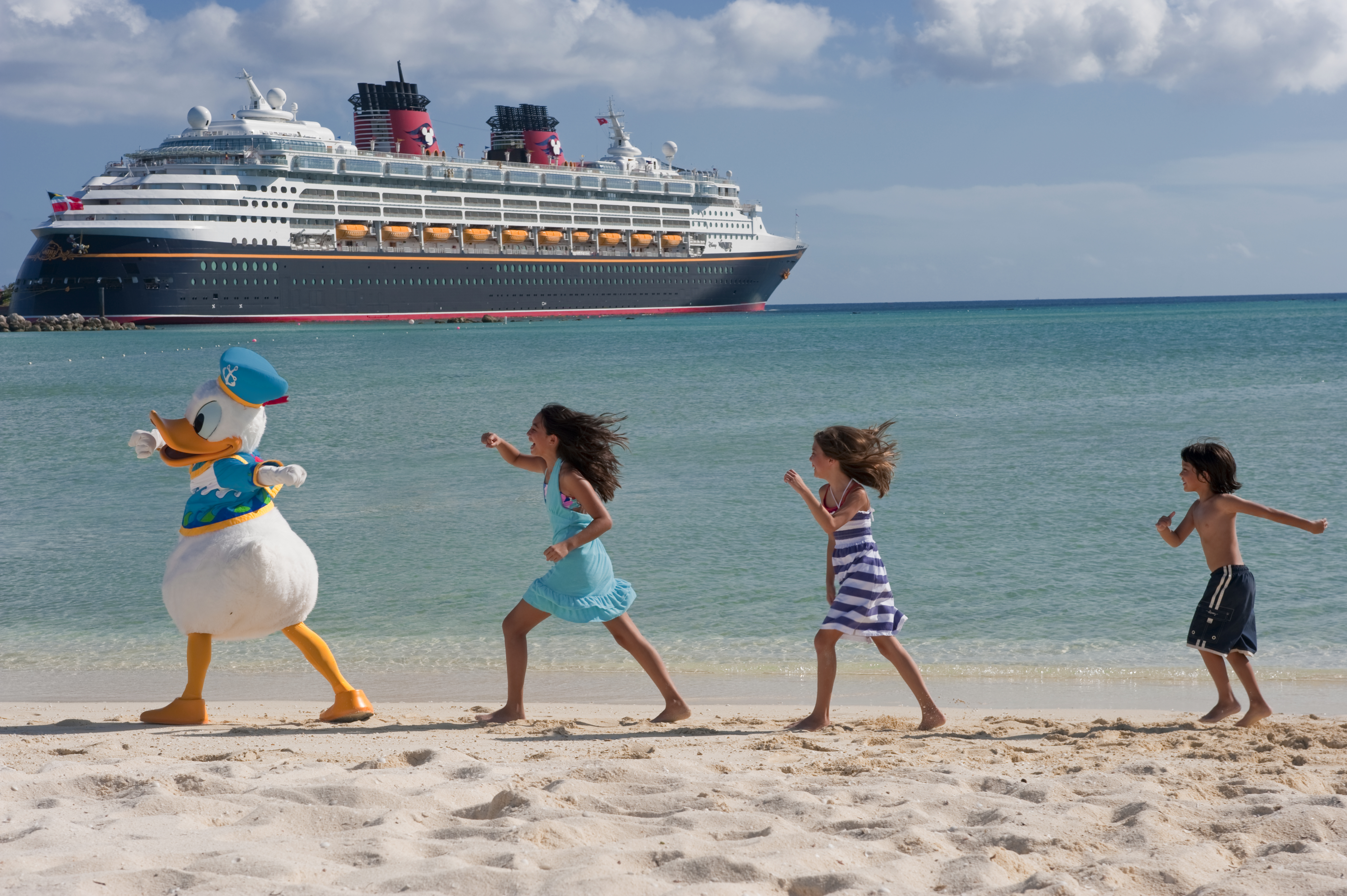 Disney Cruise Line: Making WONDERful Fit Family Magic on the High Seas